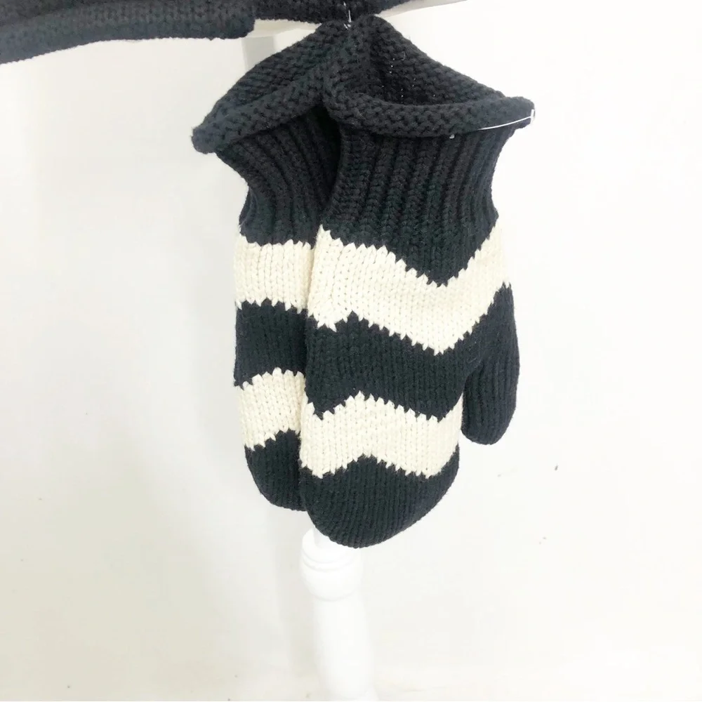 NEW Talbots Winter Scarf and Matching Mittens, Black White
